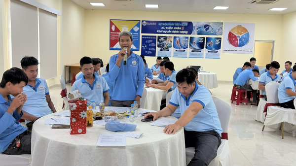 Kết nối khoa học và thực tiễn: Chương trình Đào tạo về Sinh học và Sinh lý học tôm thẻ chân trắng