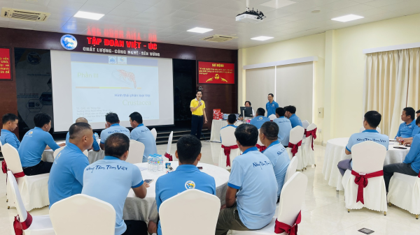 Kết nối khoa học và thực tiễn: Chương trình Đào tạo về Sinh học và Sinh lý học tôm thẻ chân trắng