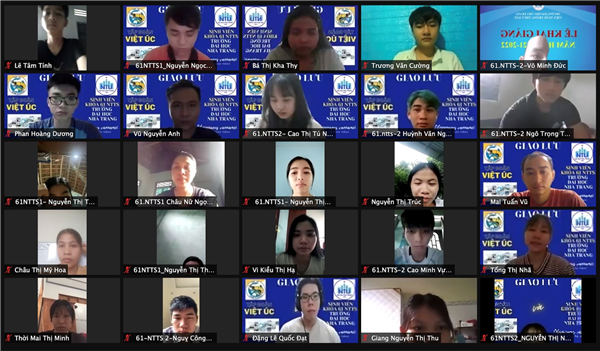 Giao lưu, chia sẻ kinh nghiệm nuôi tôm với Tập đoàn Việt Úc