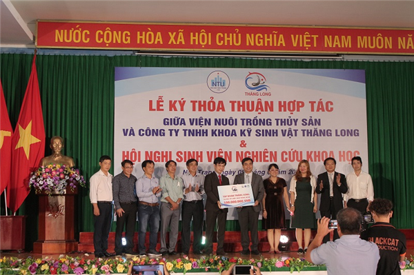 Viện Nuôi trồng Thủy sản ký kết thỏa thuận hợp tác với Công ty TNHH Khoa Kỹ Sinh Vật Thăng Long