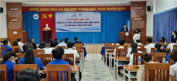 Viện Nuôi trồng thủy sản: ký kết hợp tác Công ty Cổ phần thủy sản Dương Hùng Miền Trung, tiếp đón và làm việc với Đoàn công tác của Indonesia