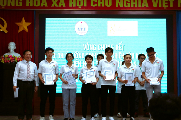 Chung kết Hội thi ý tưởng sinh viên nghiên cứu khoa học lần thứ nhất của Viện Nuôi trồng Thủy sản