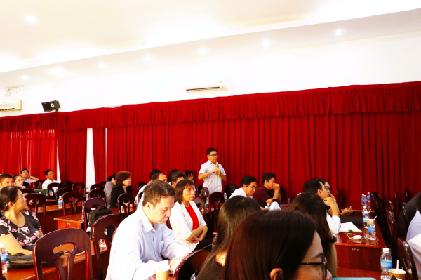 Hội thảo “Nhu cầu dinh dưỡng, thức ăn cho cá biển”