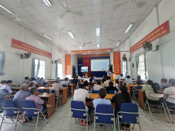 Tập huấn Kỹ thuật Sản xuất giống và nuôi thương phẩm cá Tai bồ và cá Hồng đỏ