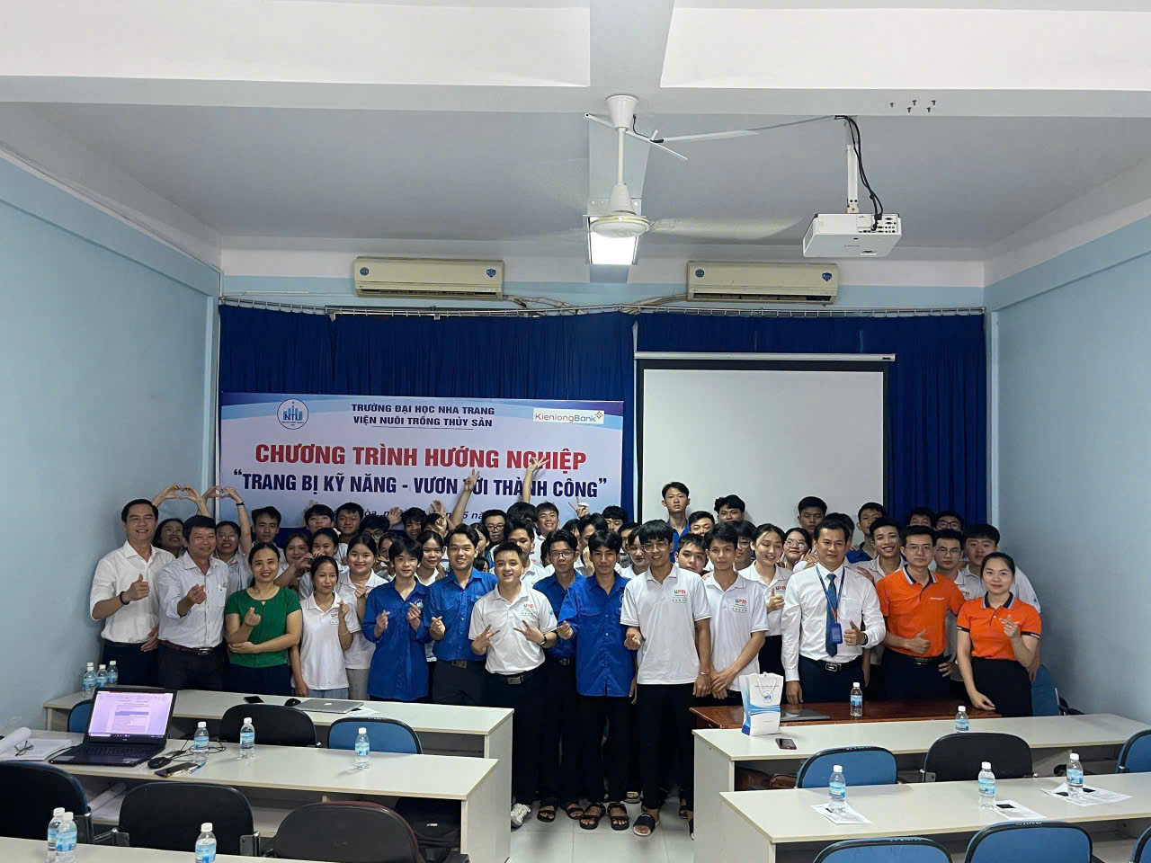 “Trang bị kỹ năng – Vươn tới thành công”: Hành trình hướng nghiệp dành cho sinh viên Viện Nuôi trồng Thủy sản