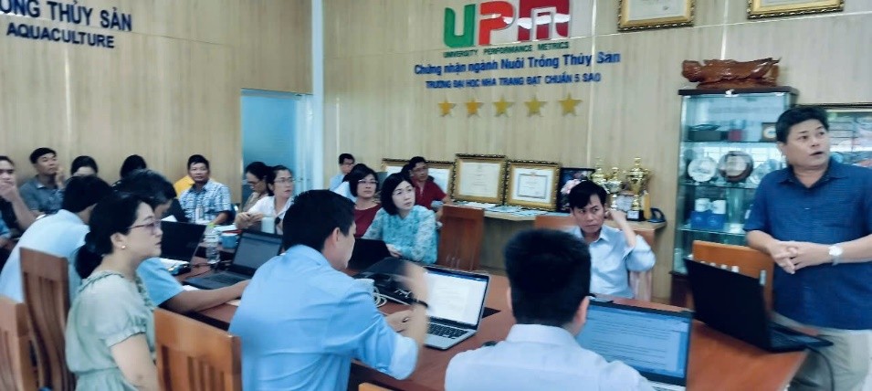 Sinh hoạt học thuật cấp Viện: “Nuôi trồng Thủy sản bền vững: Tiếp cận đa chiều từ Công nghệ Biofloc, Sinh sản nhân tạo cá đến An sinh”