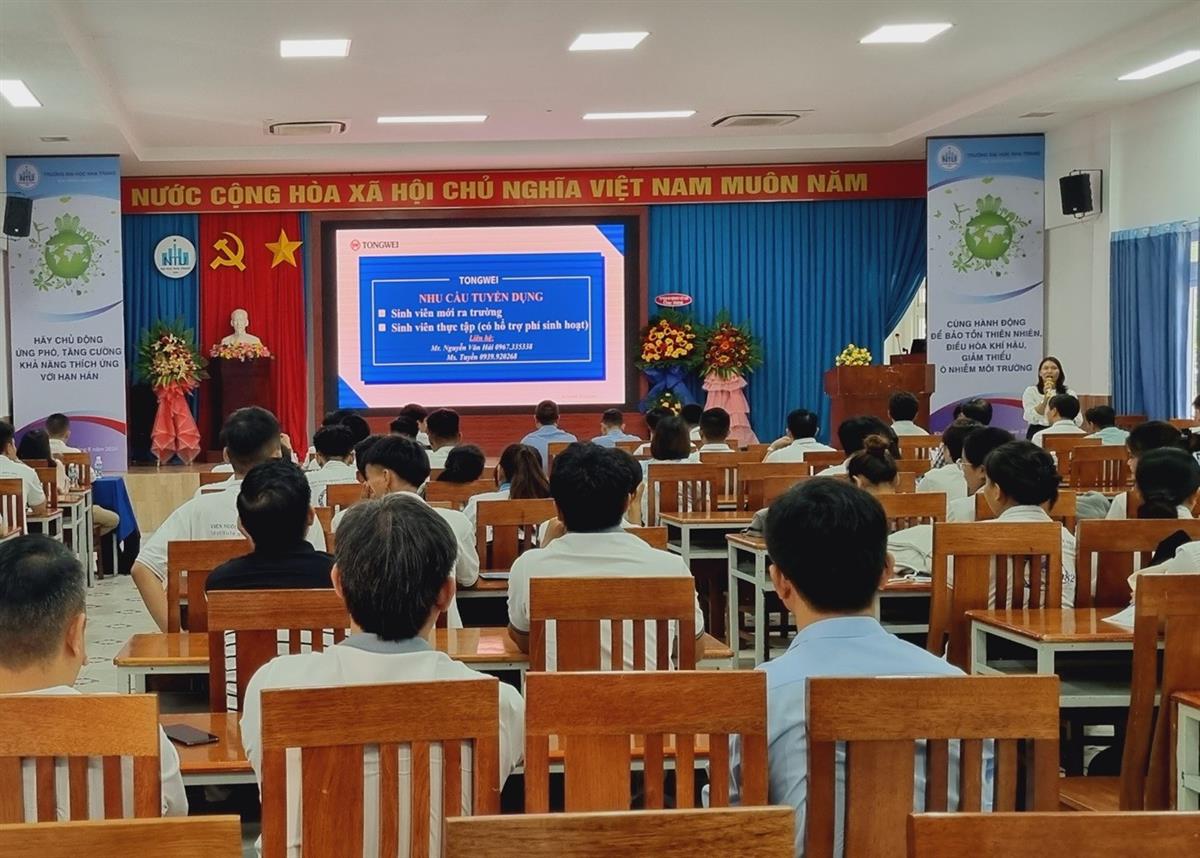 07 Doanh nghiệp tham gia phỏng vấn tuyển dụng tại Trường Đại học Nha Trang trong Ng&agrave;y hội Tuyển dụng việc l&agrave;m ng&agrave;nh Nu&ocirc;i trồng Thủy sản năm 2024 (12/6/2024)